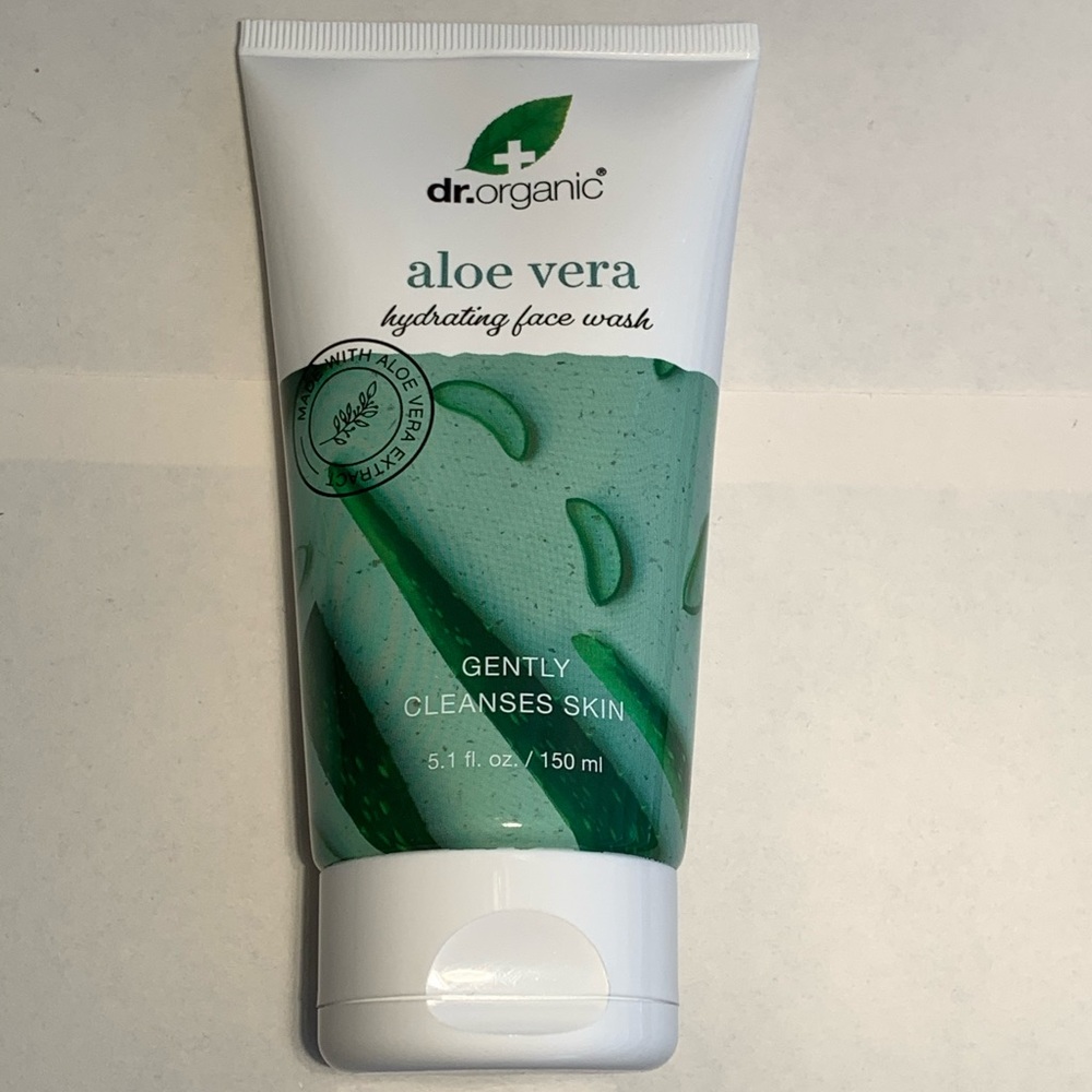 Hydrating Face Wash
